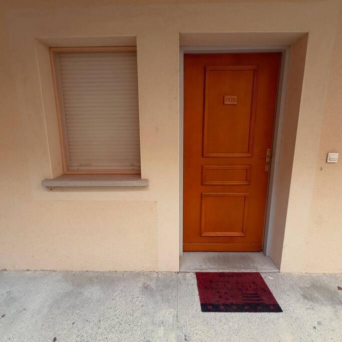 Le Nid D'Aran Apartment Bagneres-de-Luchon ภายนอก รูปภาพ